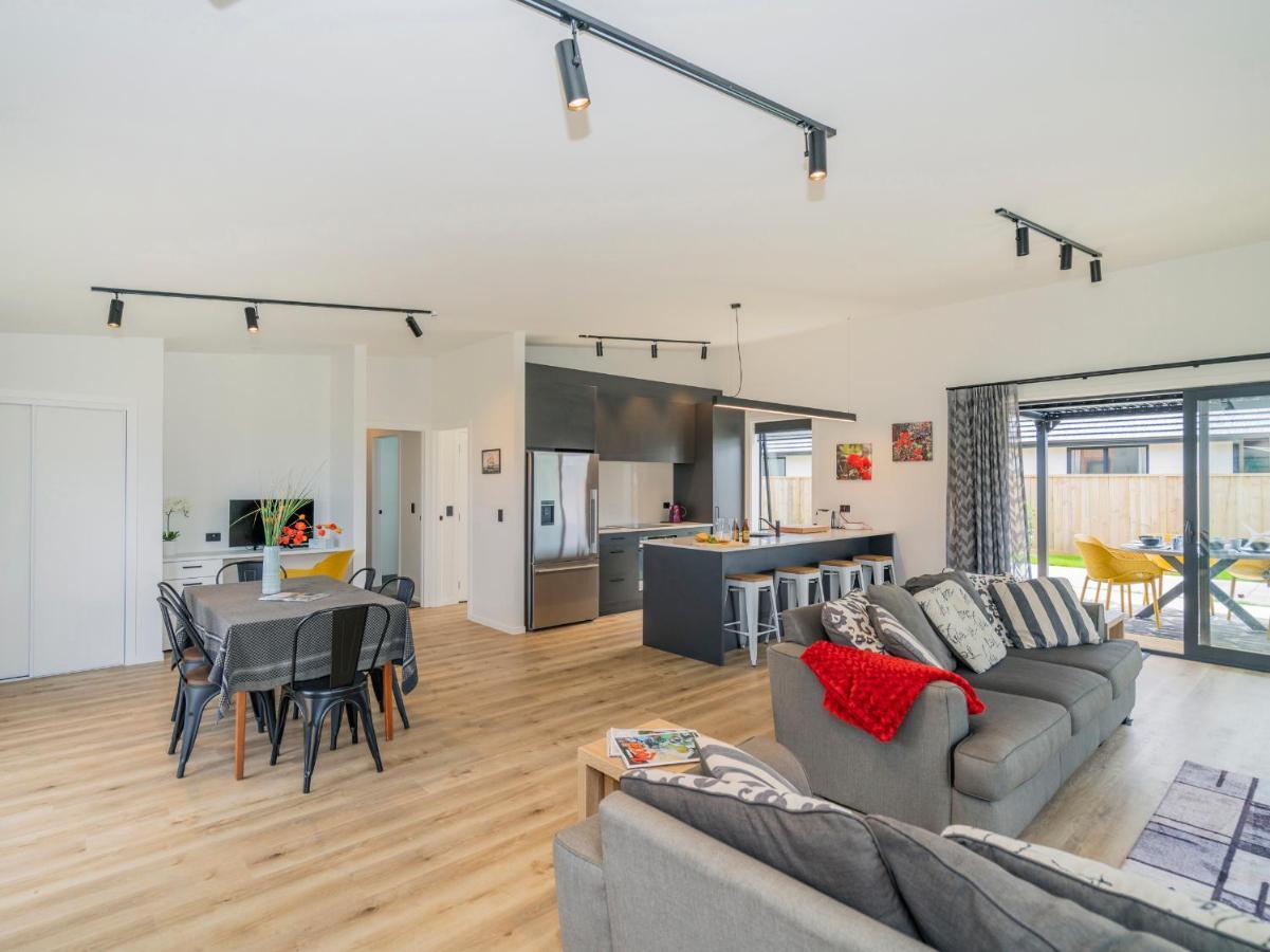 Sun And Sea Sanctuary - Whitianga Holiday Home Εξωτερικό φωτογραφία